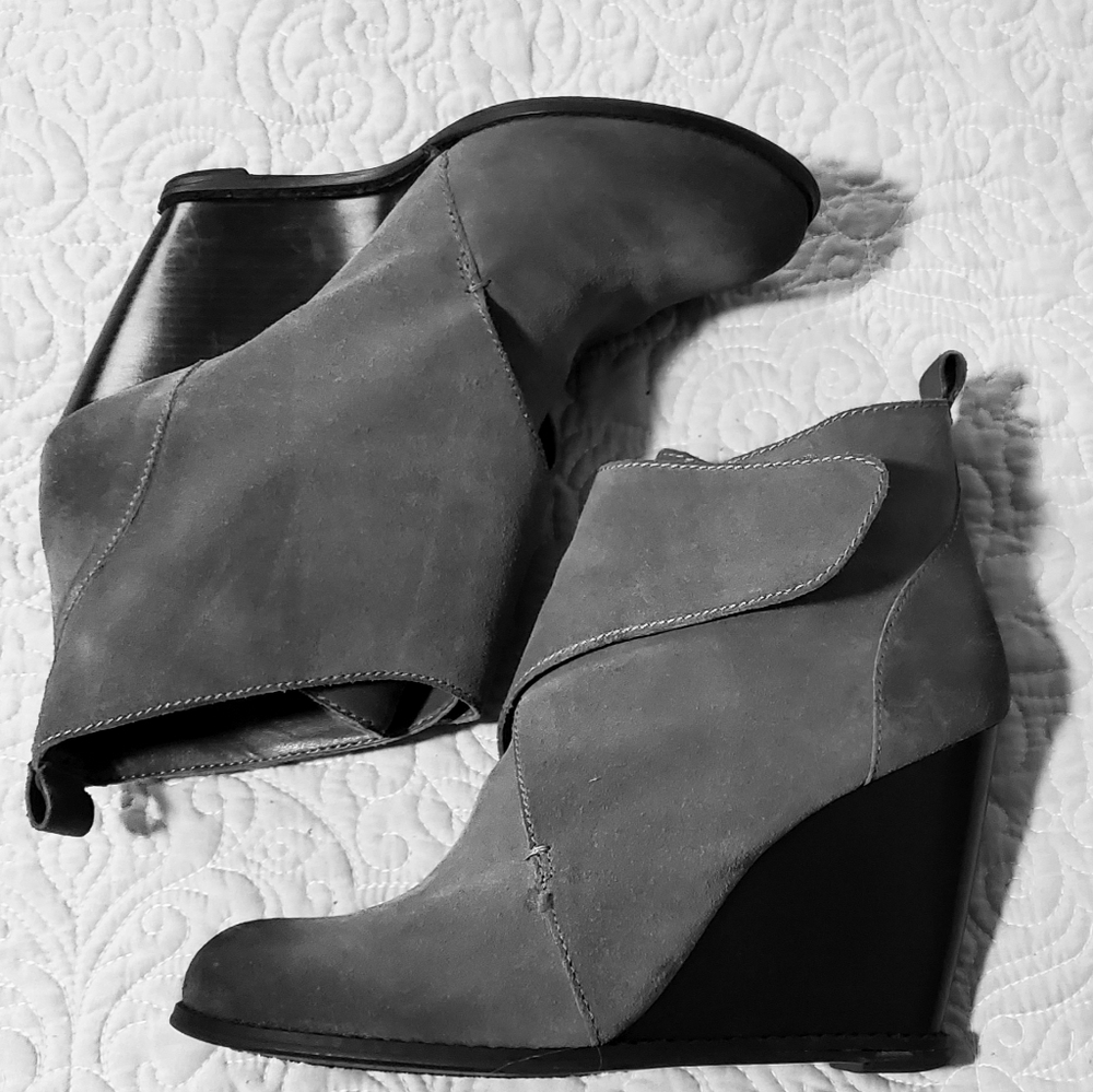 BCBGeneration Gray Suede Wedge Booties